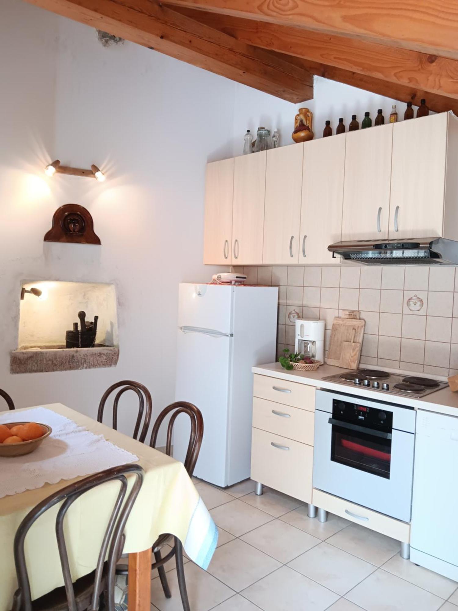 Guest House Lucijo Vrboska Rom bilde