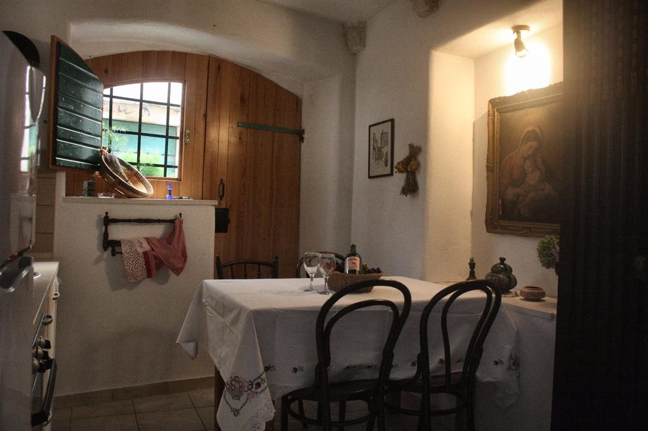Guest House Lucijo Vrboska Eksteriør bilde